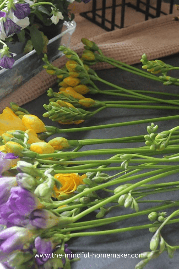 101 helpful hints around the house