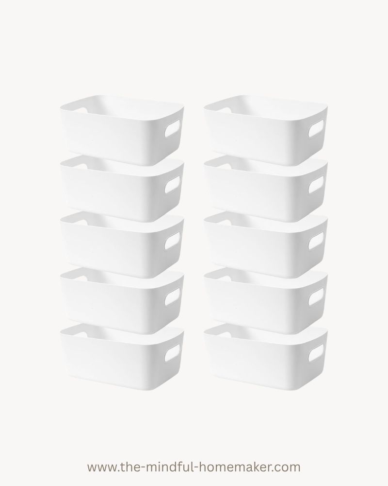 plastic small bins